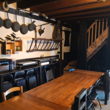 Espace de vie et restauration de 55m2 du g&icirc;te BDSM L'Antre des Vices